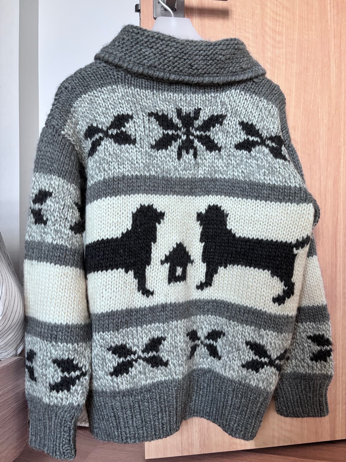 빈티지 대장템 퍼스트다운 리트리버 눈꽃 코위찬 집업 상품이미지4