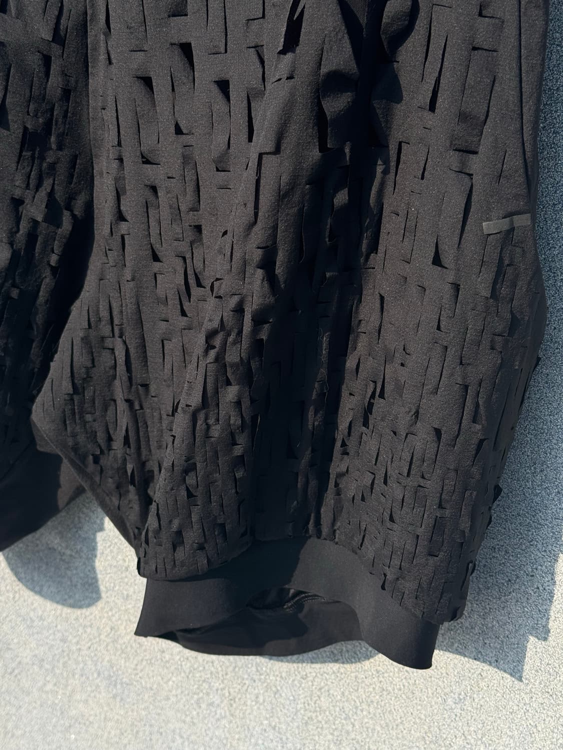 Y-3 17SS Laser Cutting Airflow Pants 상품이미지2
