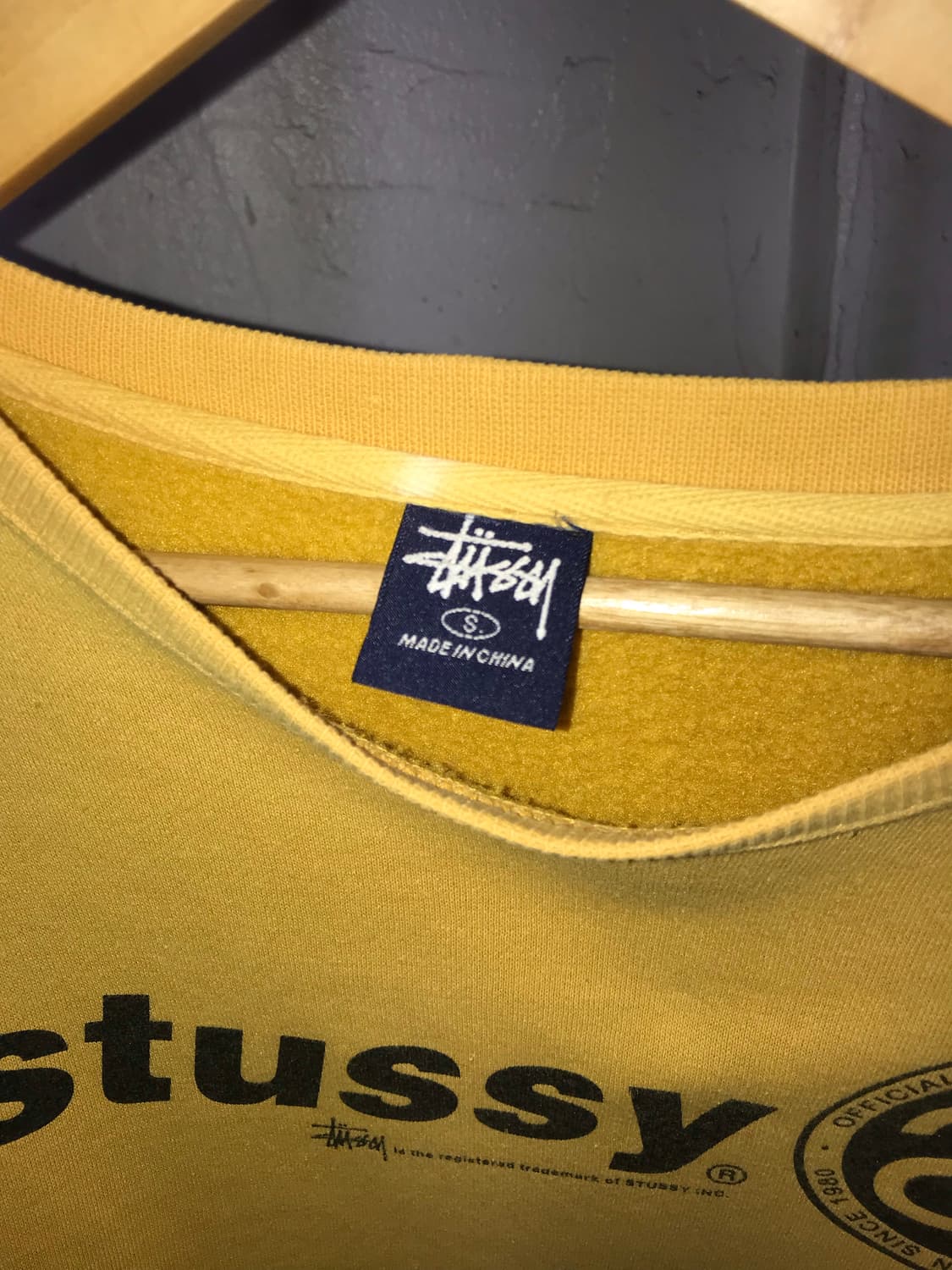Stussy Yellow Sweatshirt 상품이미지2