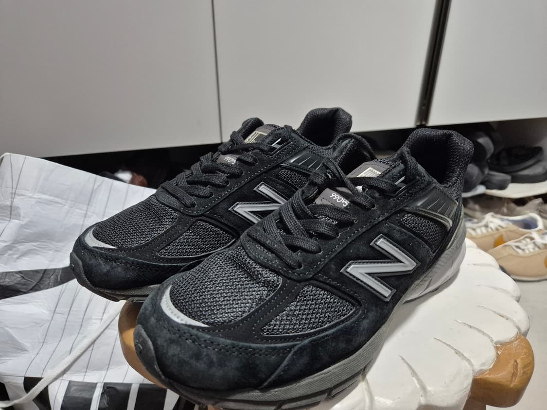 뉴발란스 m990v5 블랙 상품이미지2