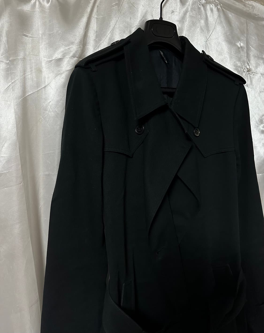 디올옴므 AW06 런웨이 트렌치 코트 상품이미지7