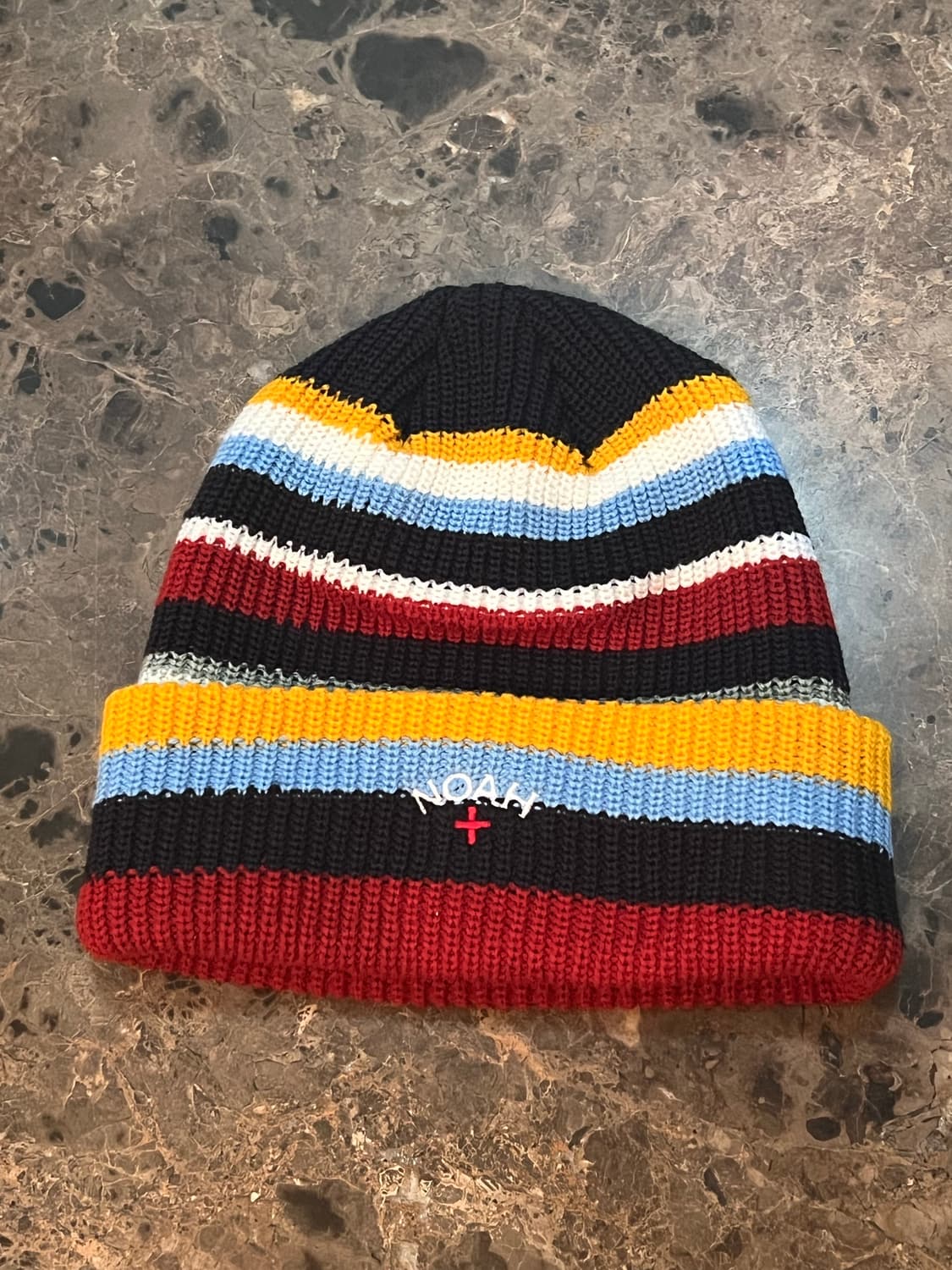 노아 멀티 스트라이프 비니 상품이미지1