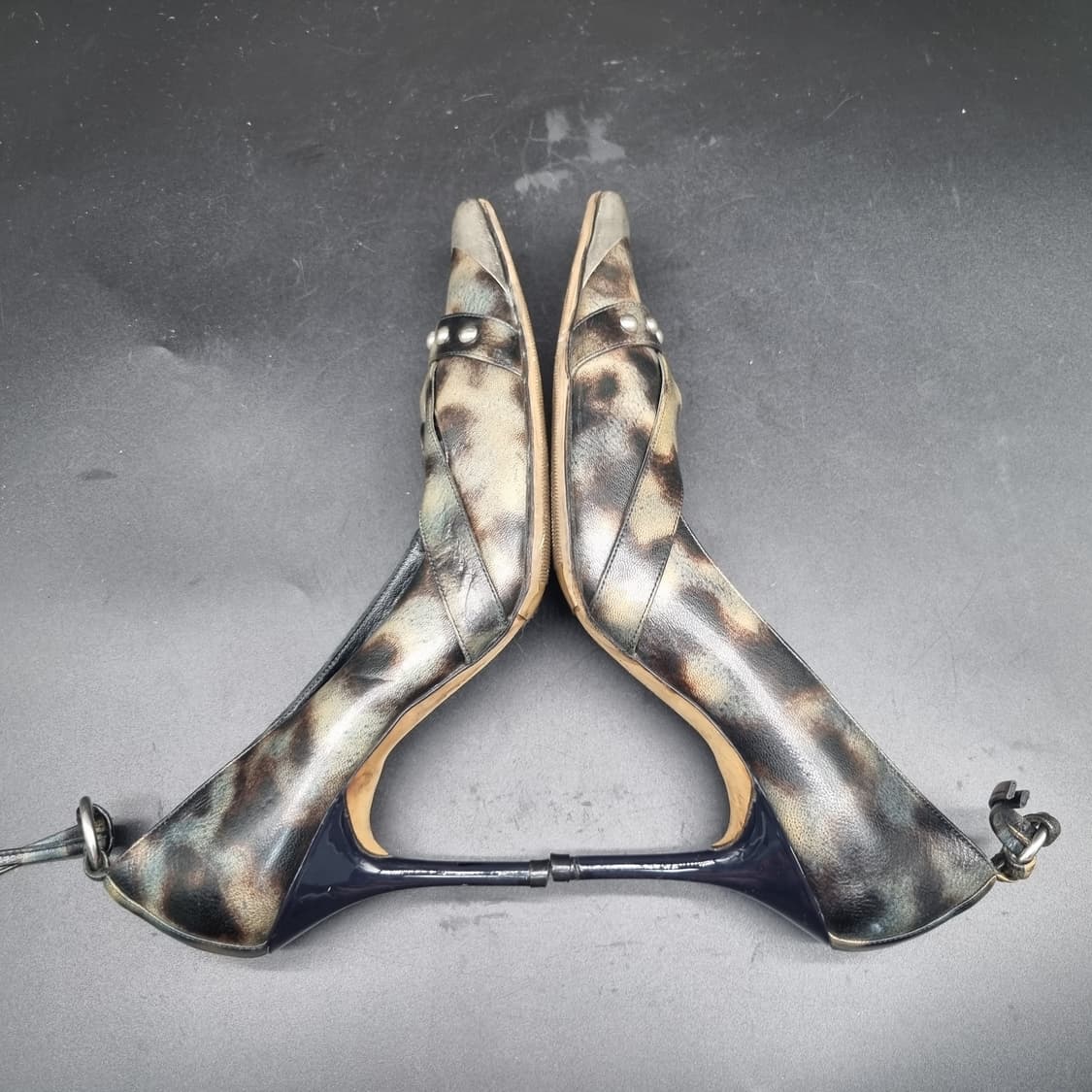 크리스찬라끄르와 여성구두 240 굽9 상품이미지5