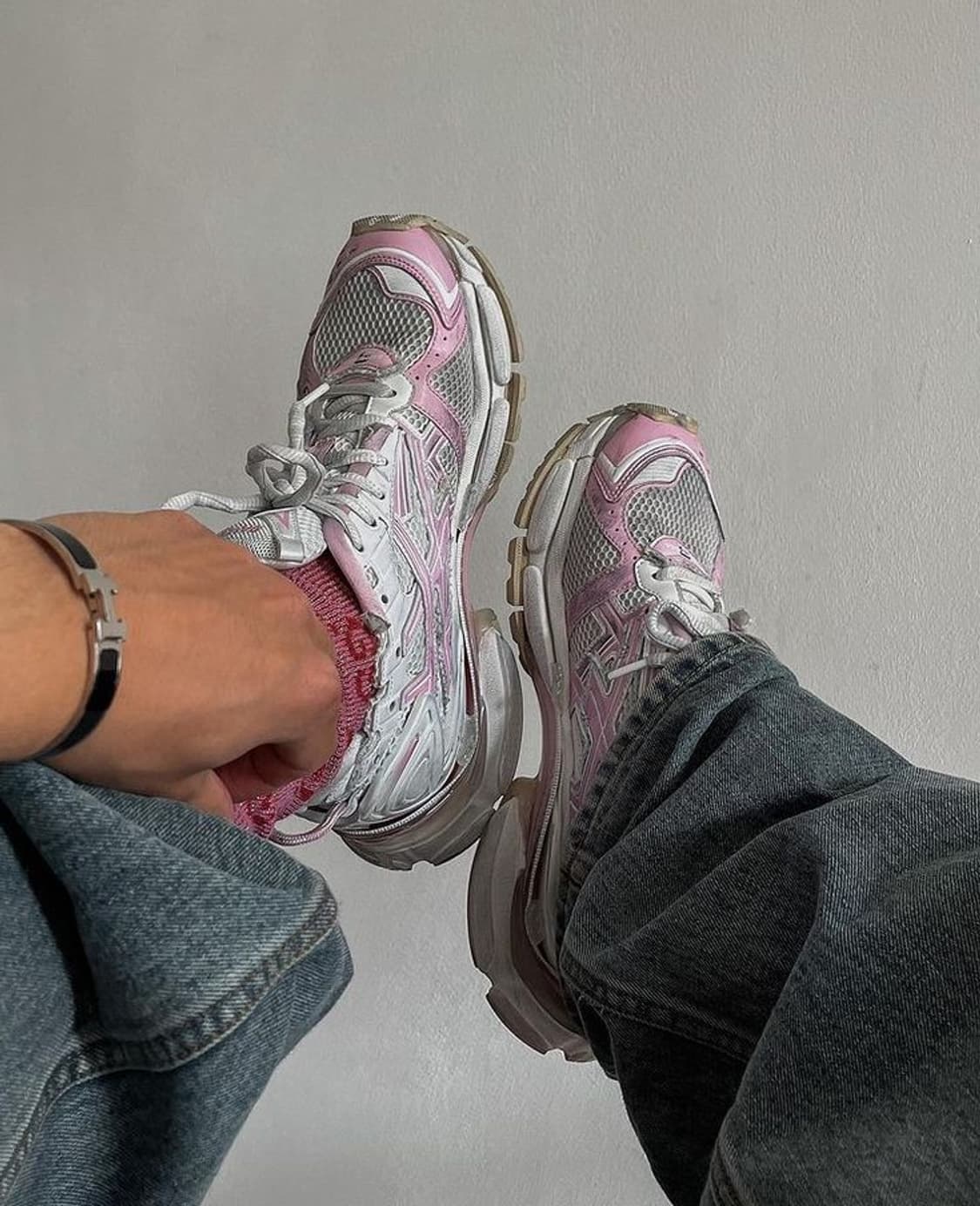 발렌시아가 러너 로우탑 스니커즈 핑크 화이트 37   상품이미지6