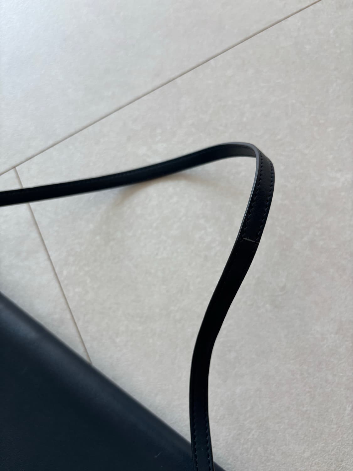 Celine-Oval Clutch Bag (오발 클러치백) 상품이미지9