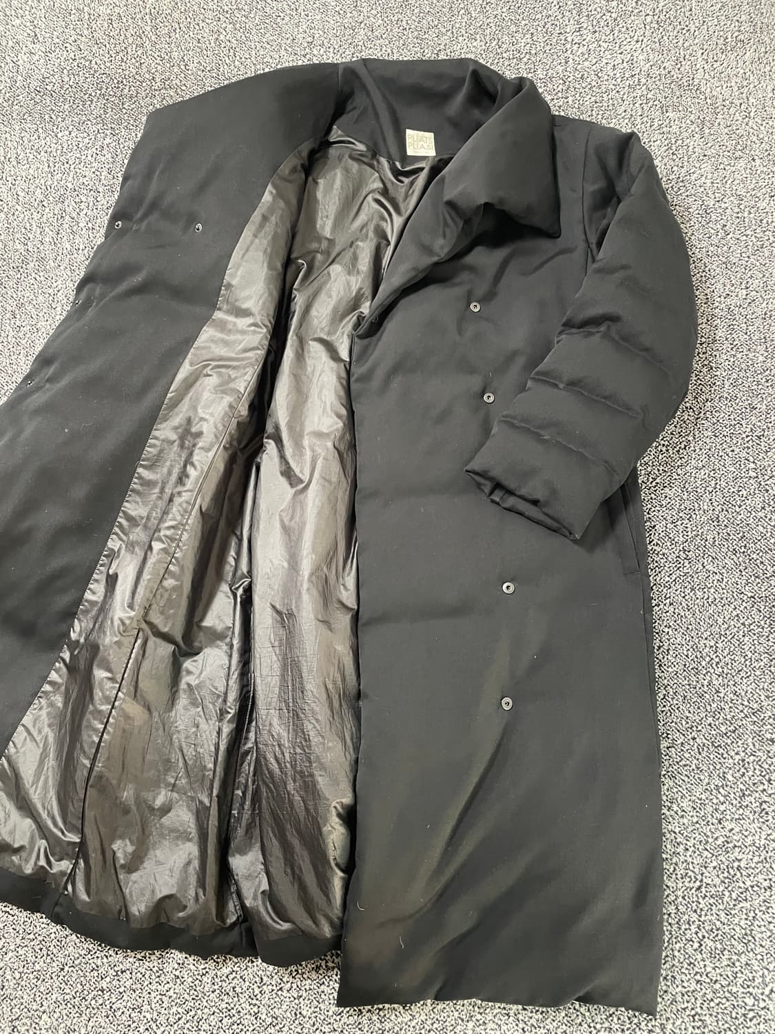 빈티지9. 이세이 미야케 플리츠 플리즈 롱 패딩 넥 라인 디테일 상품이미지4