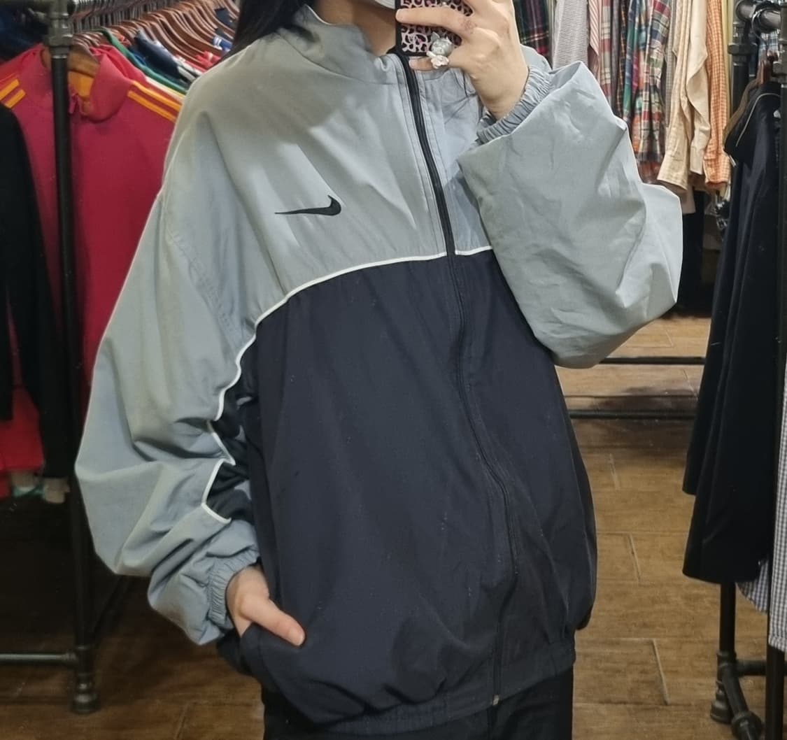 [Hi] nike 나이키 바람막이 블랙 / 그레이 상품이미지2