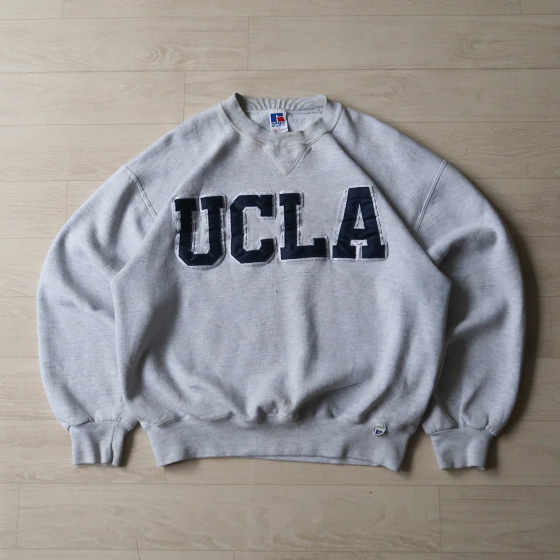 [Made in U.S.A] 빈티지 90s 러셀 UCLA 맨투맨 상품이미지1