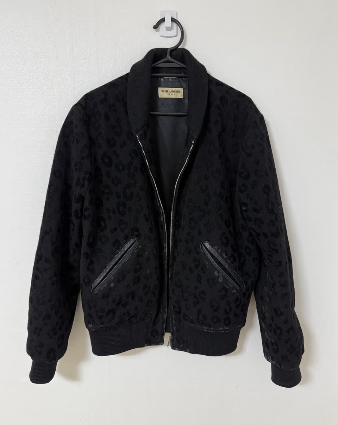 Saint Laurent 생로랑 15fw 블랙 레오파드 테디 자켓 상품이미지1