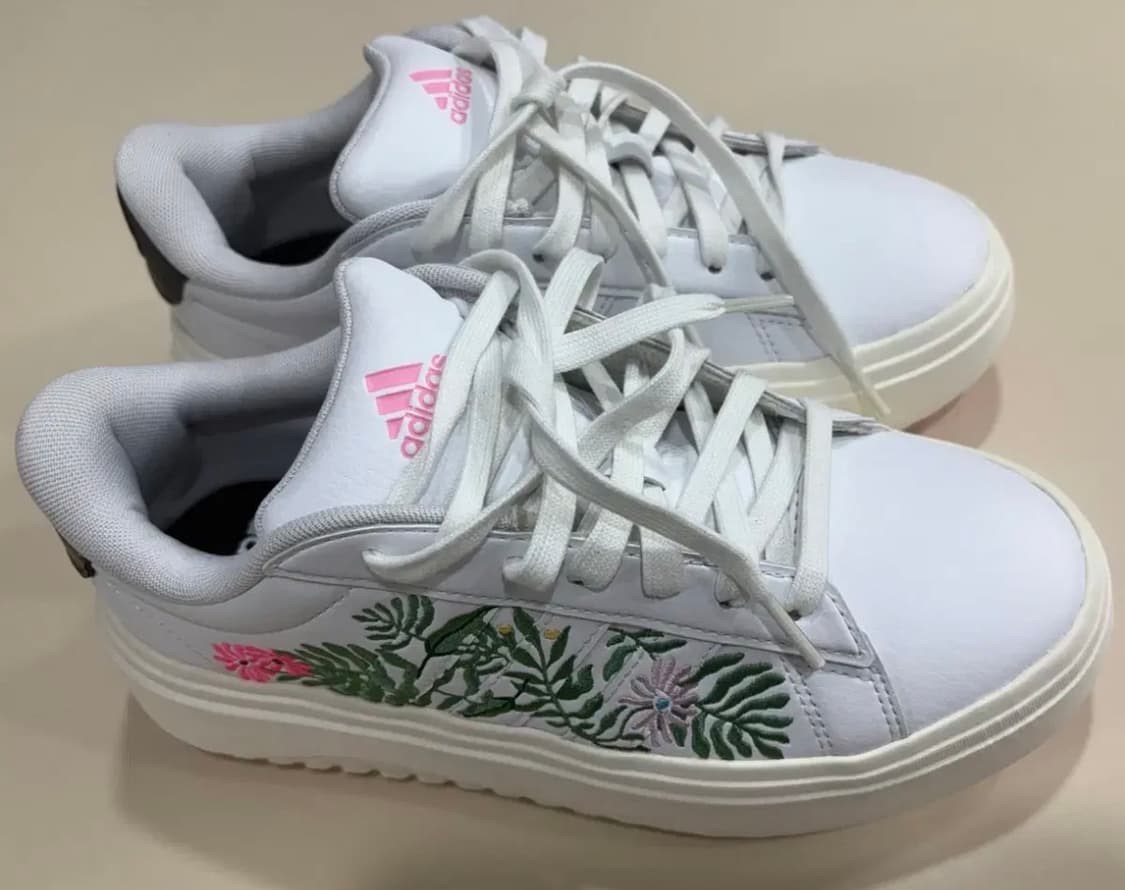 아디다스 운동화 상품이미지1