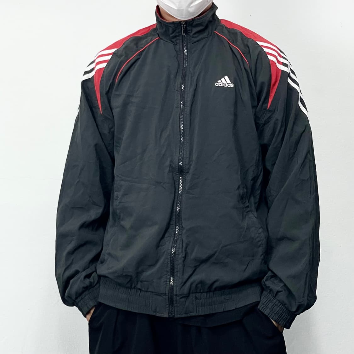 아디다스 00s 올드스쿨 비대칭 삼선 바람막이 자켓 상품이미지1