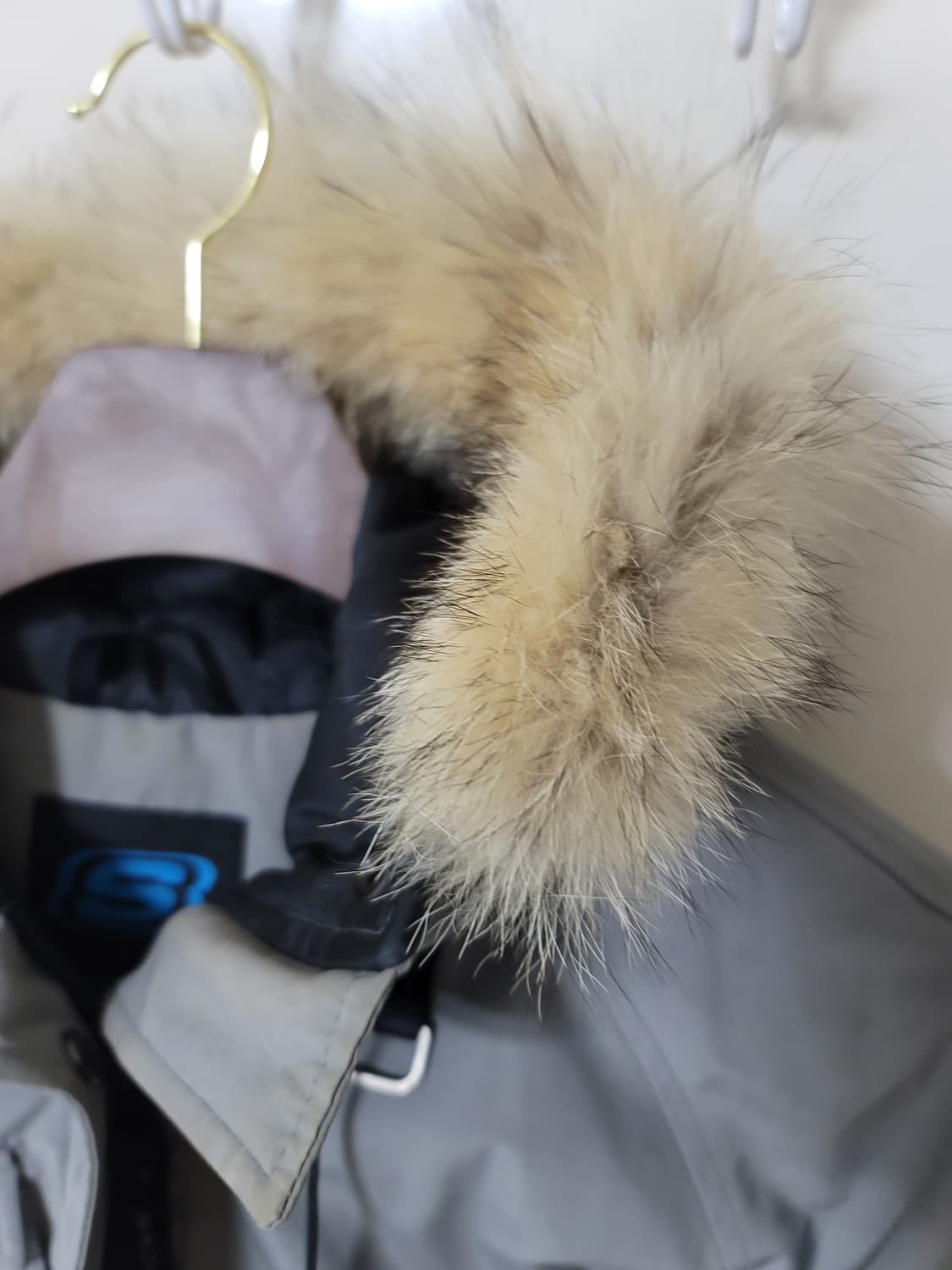 스케쳐스 덕다운 리얼라쿤퍼 봄버 90표기 95정사이즈 상태굿

 상품이미지5