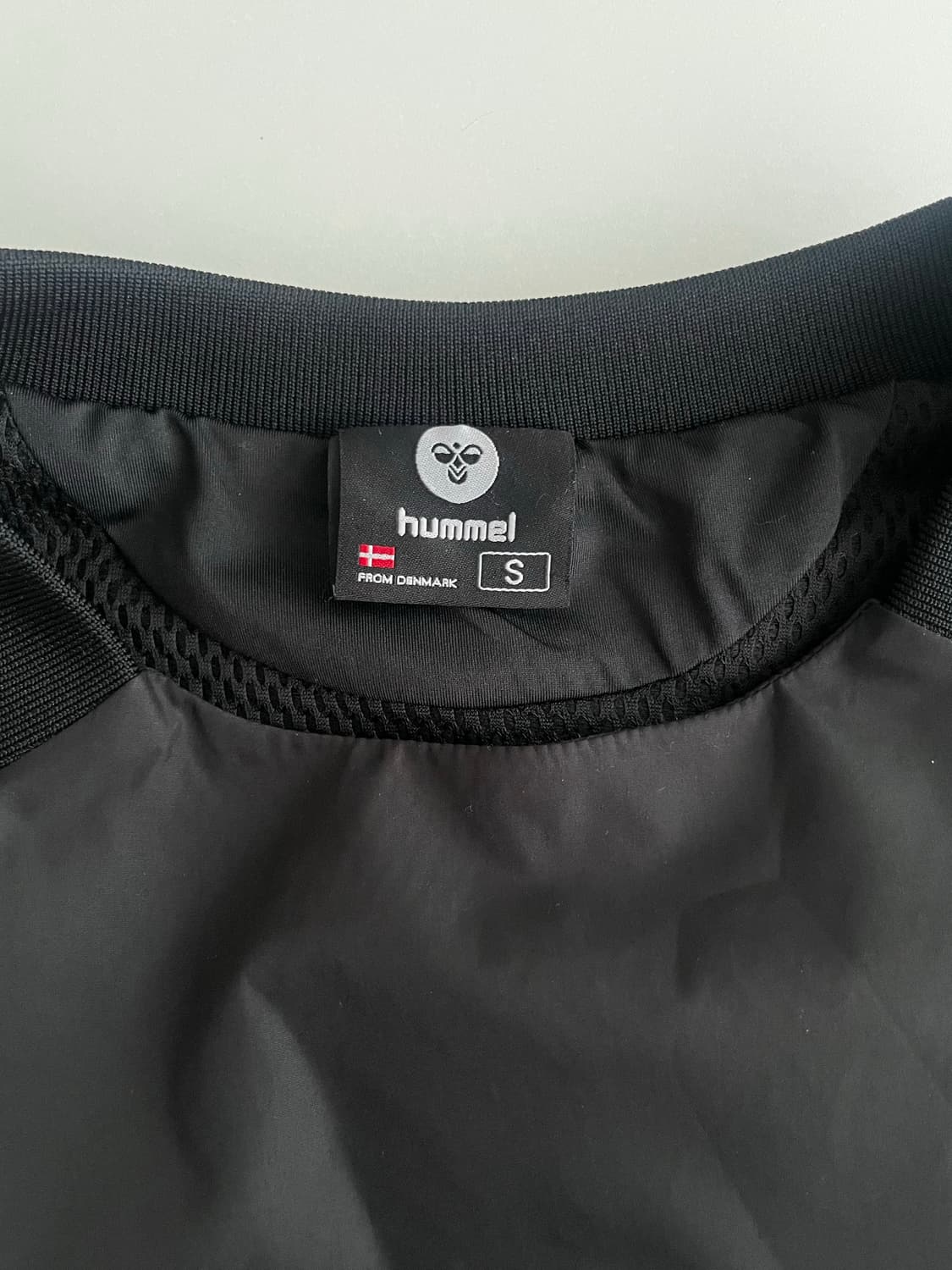 S) 험멜 바람막이 맨투맨 블랙 상품이미지4