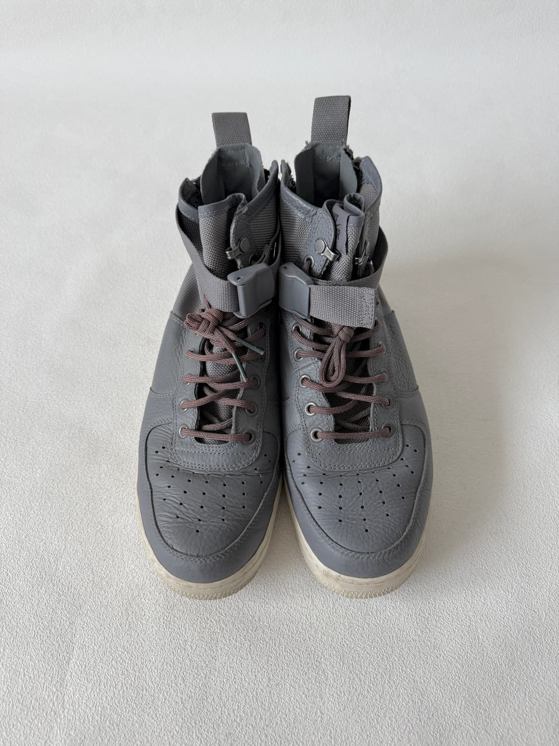 [280]나이키(NIKE) SF AF1 미드 다크그레이 포스하이 상품이미지2