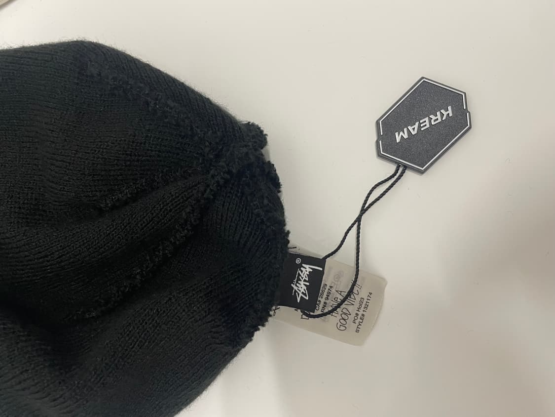 스투시 엠보스 스무스 스탁 스컬캡 비니 블랙 상품이미지3
