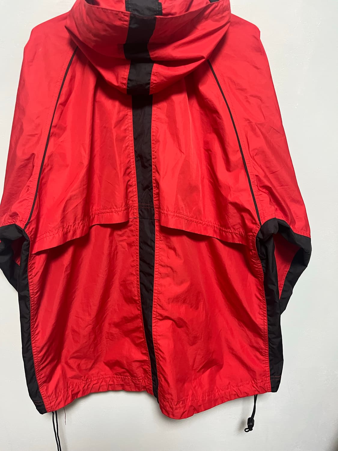 나이키 ACG 레드 레트로 바람막이 자켓 상품이미지5