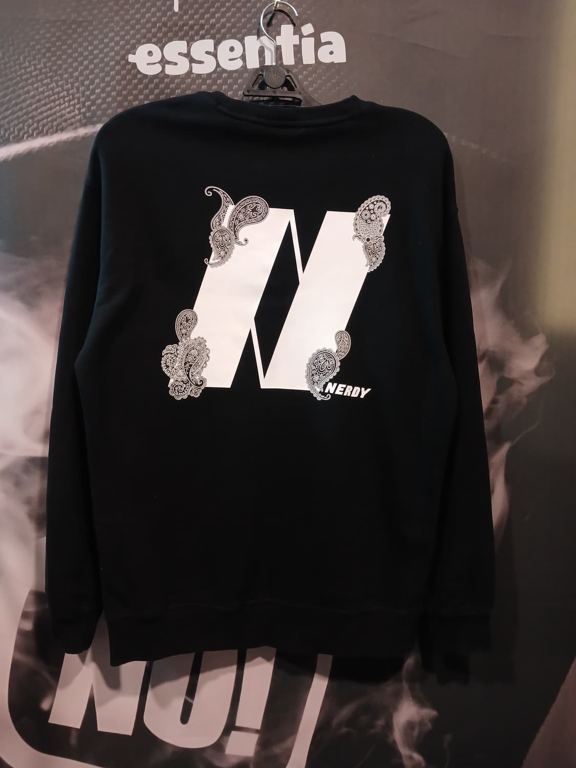 널디 블랙 로고 맨투맨 상품이미지3