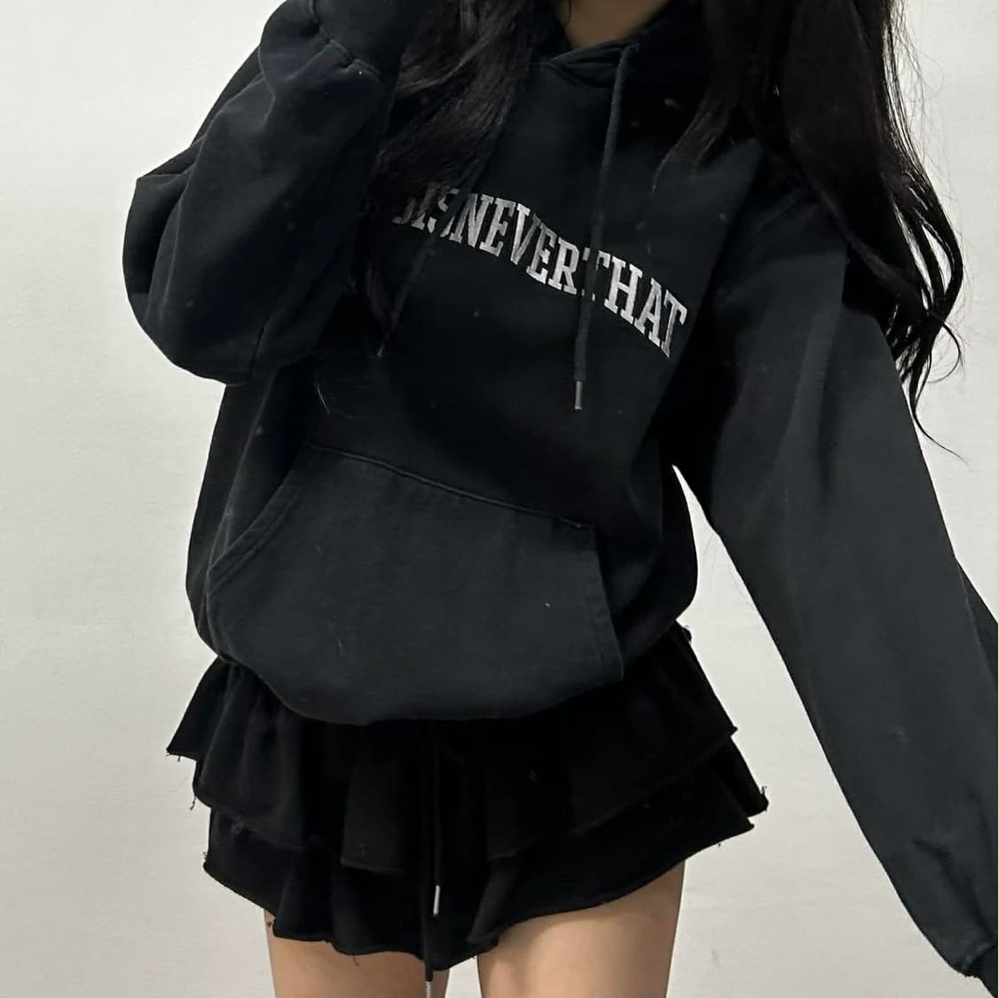 디스이즈네버뎃 블랙 T로고 스웨트셔츠 후드티(S) 상품이미지4