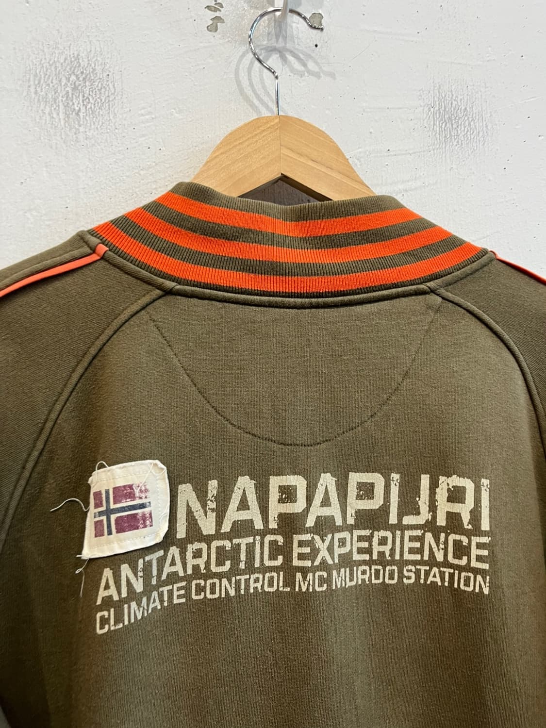 NAPAPIJRI 나파피리 스웻 집업 자켓 상품이미지2