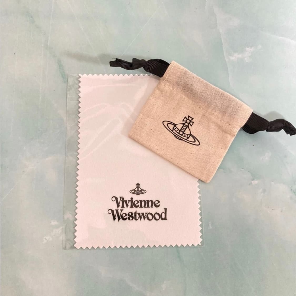 비비안웨스트우드 아카이브 레터링 로고 orb 각인 반지 상품이미지5