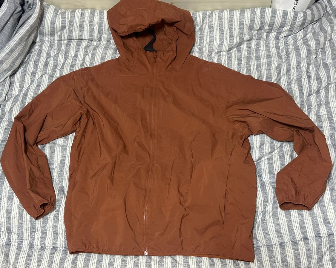 [L] 유니클로 포켓터블 UV PROTECTION 파카 바람막이 자켓 상품이미지1