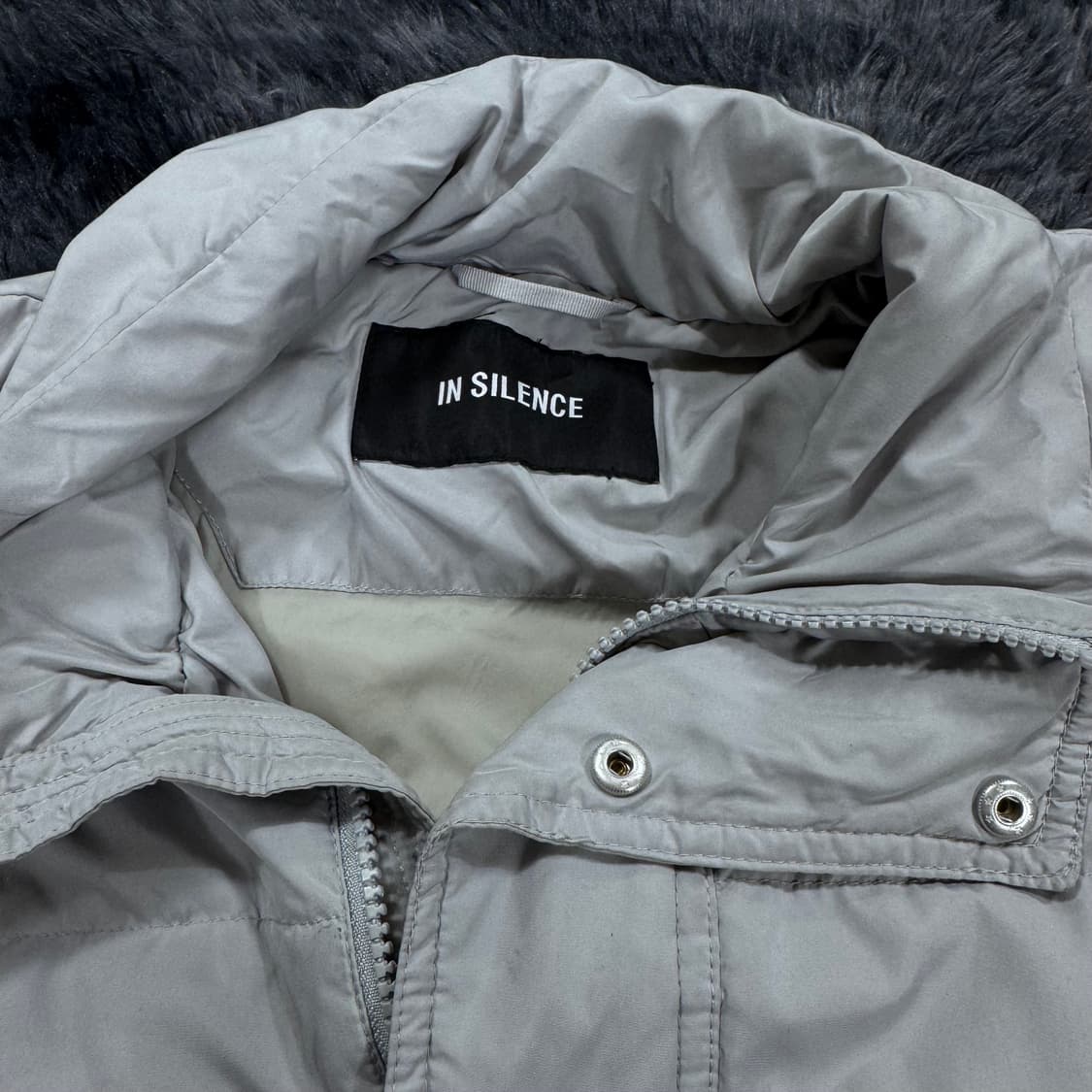 투티/0109 인사일런스 덕다운 라이트그레이 패딩 상품이미지4