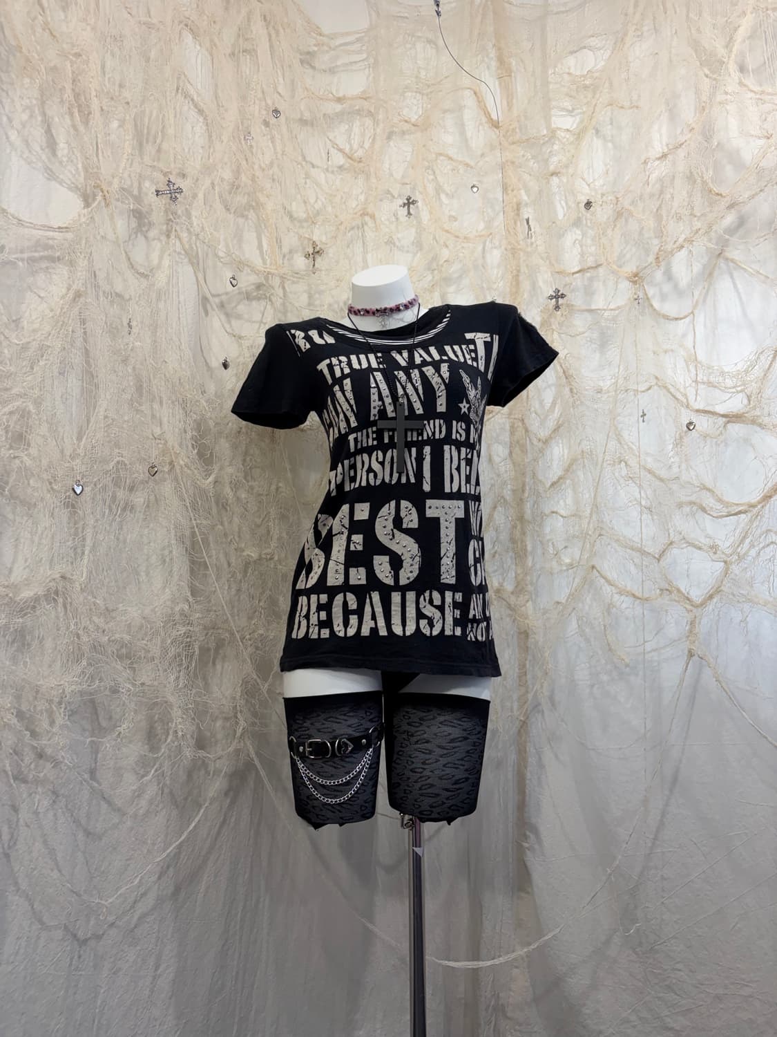 Y2K lettering Layered back angel T-shirt 상품이미지4