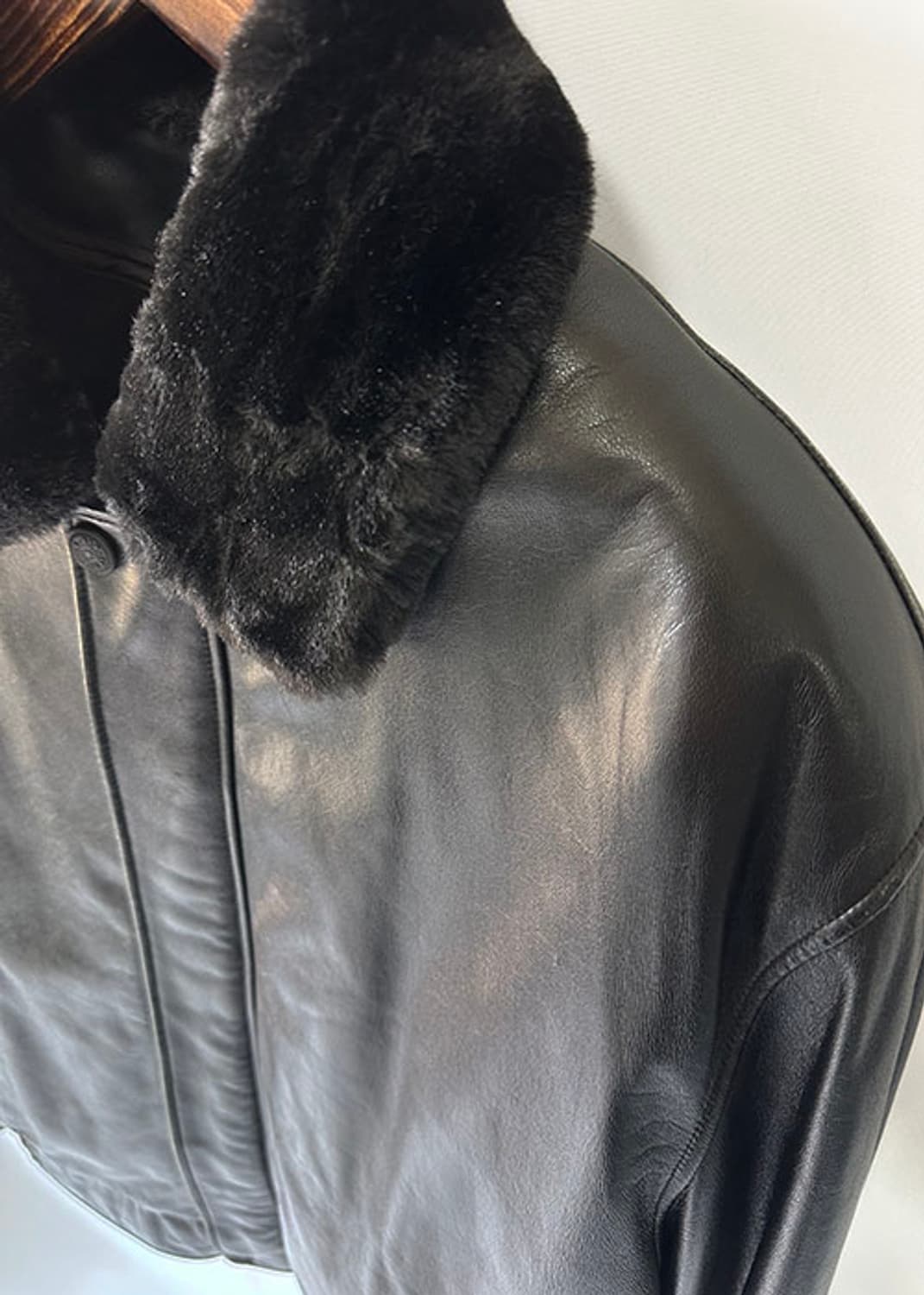 [105] ELK  NOSAMOURS 양가죽 봄버 점퍼 상품이미지6