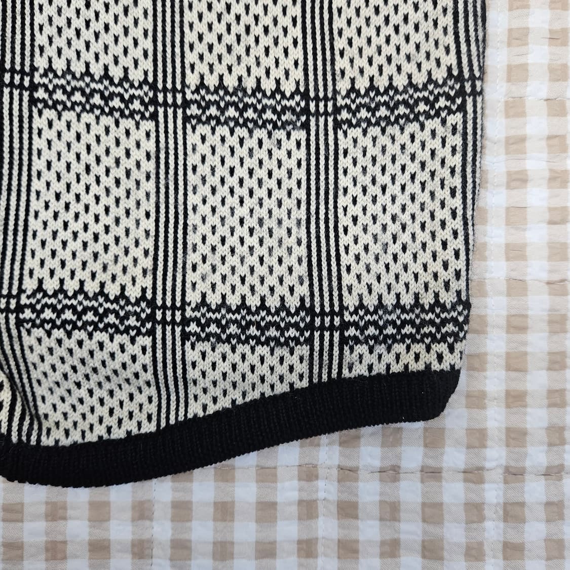 블랙앤화이트 울100 니트 베스트 조끼 남자100 상품이미지4