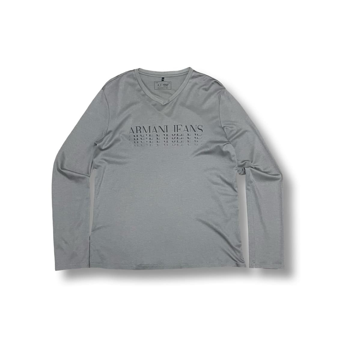 [L] 아르마니진스 V넥 긴팔 티셔츠 롱슬리브 그레이 상품이미지1