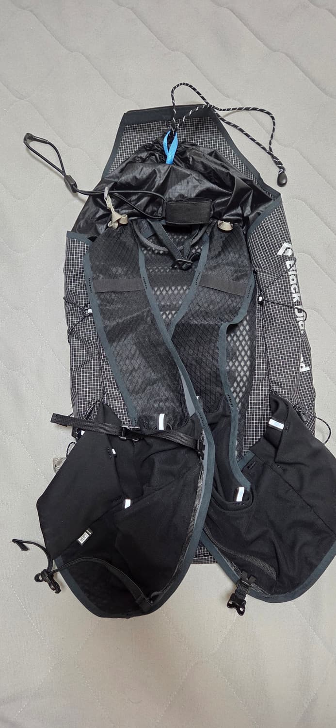 블랙다이아몬드 디스턴트 15 사이즈L 팝니다. 상품이미지2