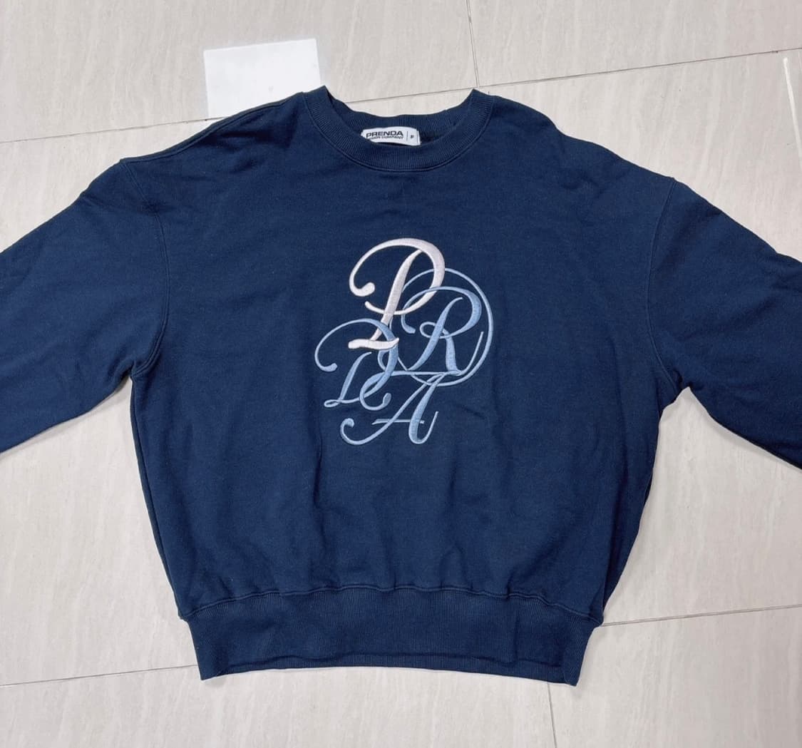 새제품 프렌다 맨투맨 프리사이즈 상품이미지2