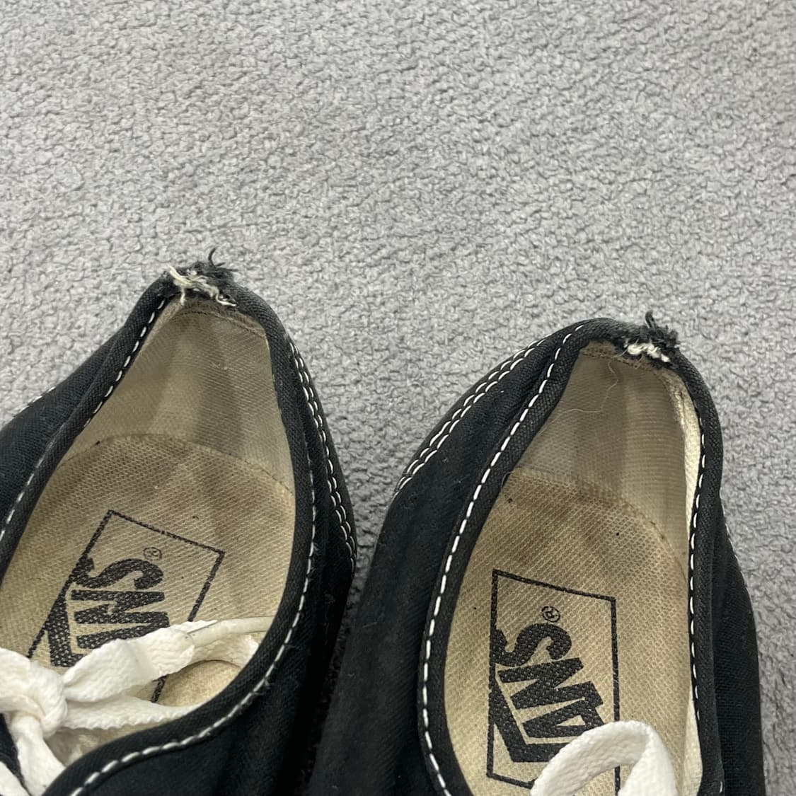 240 반스 어센틱 스니커즈 상품이미지4