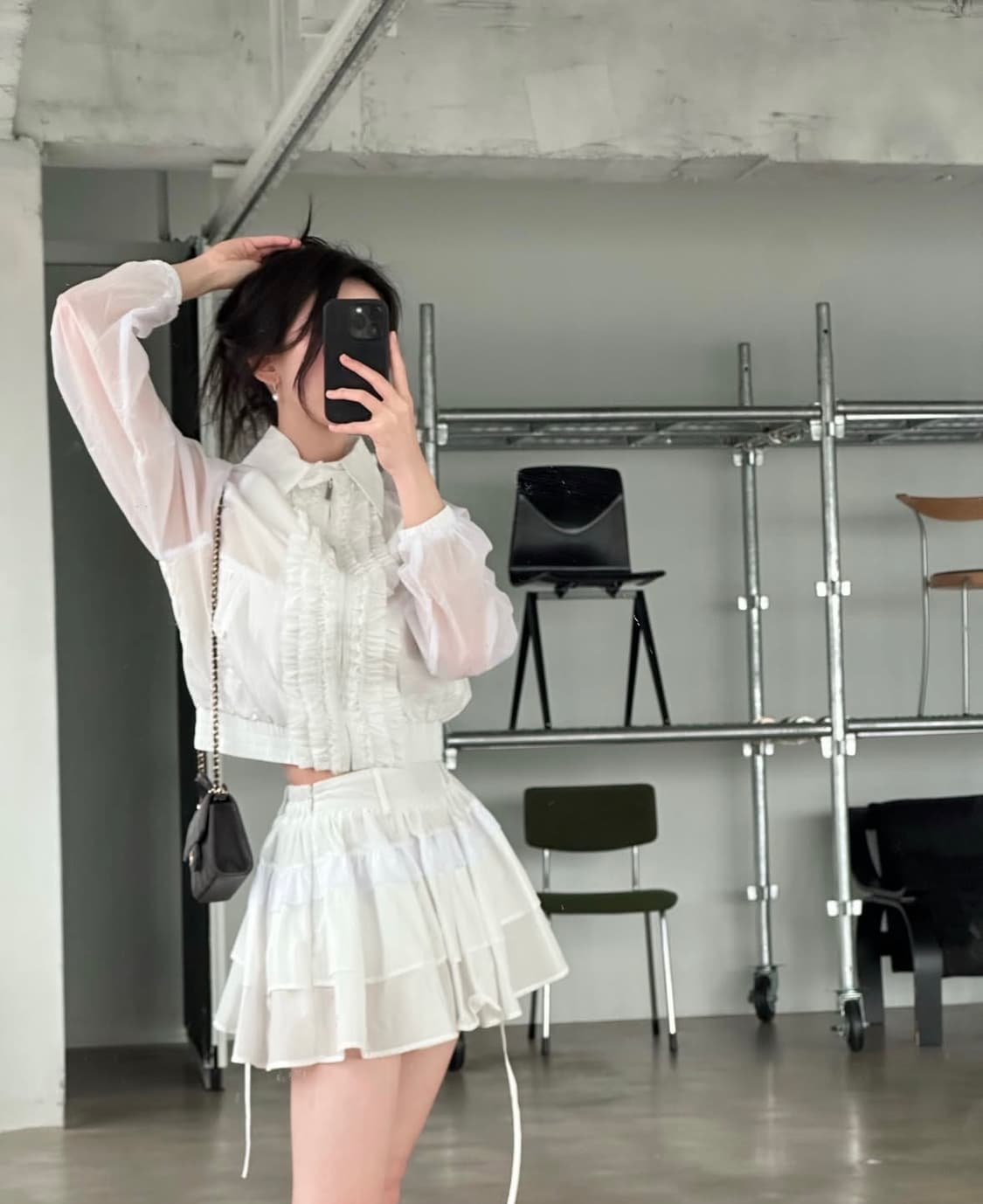 더티스 까눌레나일론프릴셔링스커트 낫유어드라이로즈쓰리타임즈클리시어아이당클럽 상품이미지4