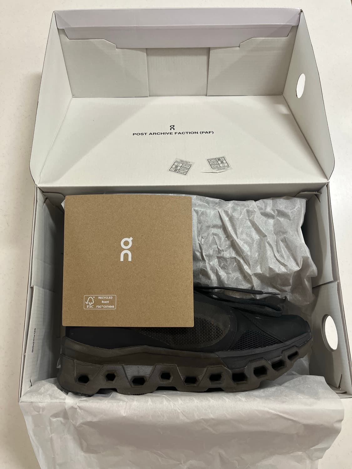 [275] 온러닝 파프 클라우드몬스터2 브라운 상품이미지2