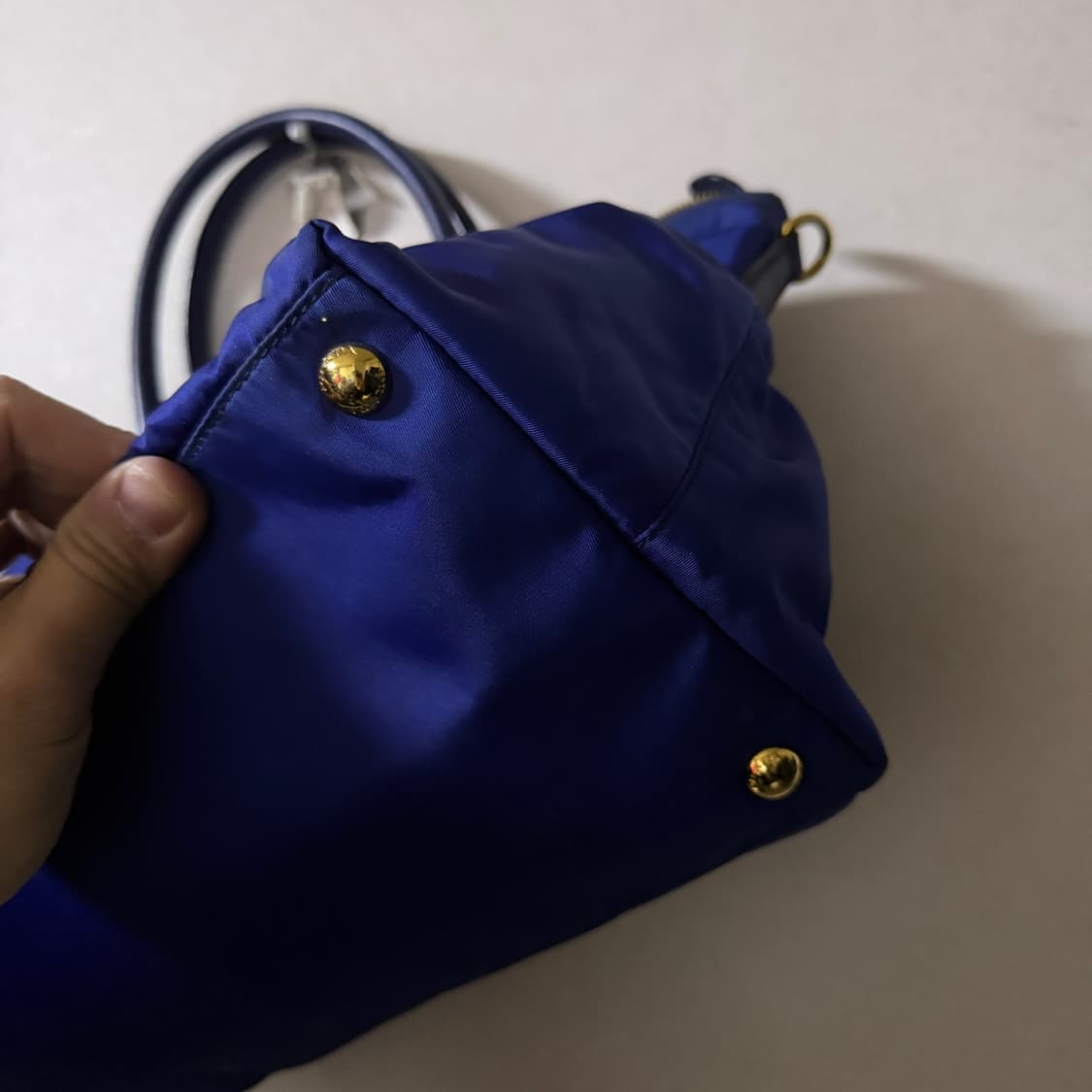 프라다 포코노 나일론 토트 블루 상품이미지6