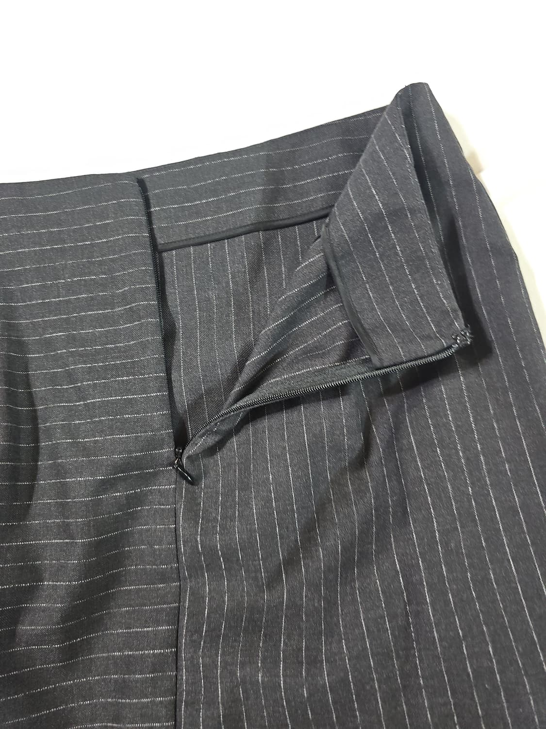 [2] DKNY 핀 스트라이프 랩 스타일 스커트 치마 상품이미지7