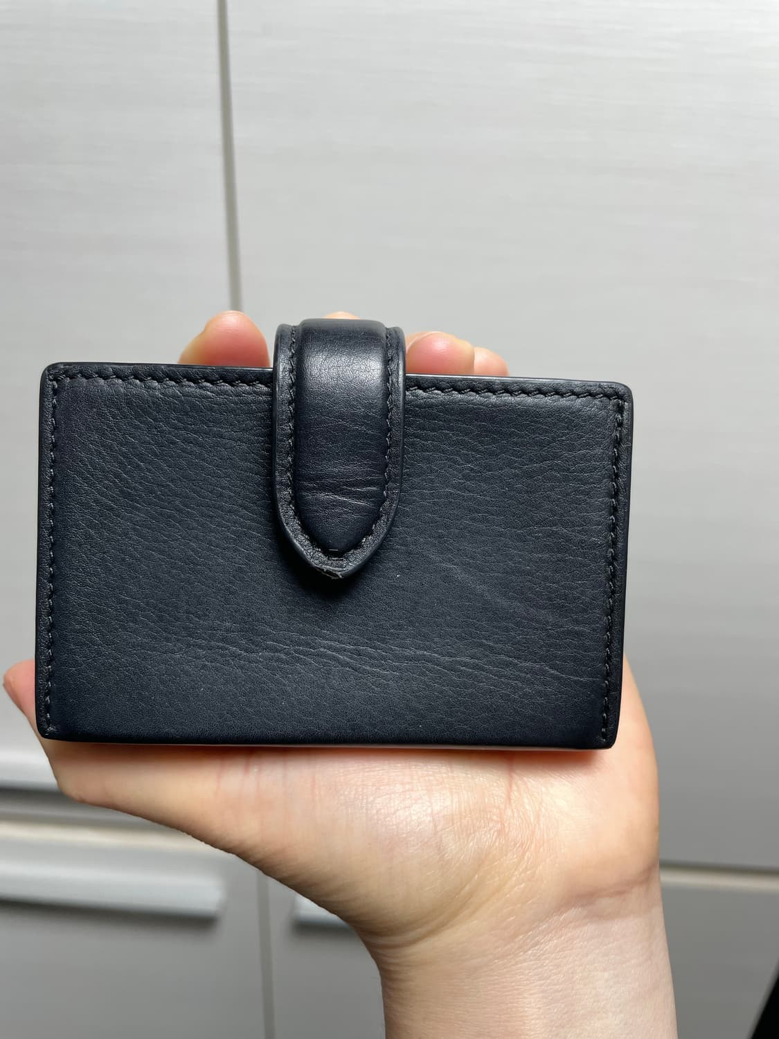 더로우 the row 아코디언 카드 지갑 블랙 팝니다 상품이미지7