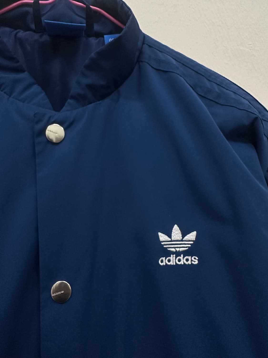 아디다스 경량패딩 바시티 자켓 상품이미지4