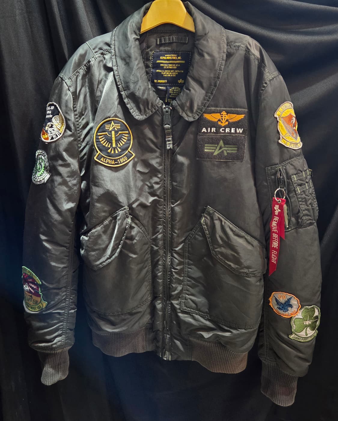 알파인더스트리 MA-1  와펜 항공 점퍼 상품이미지1