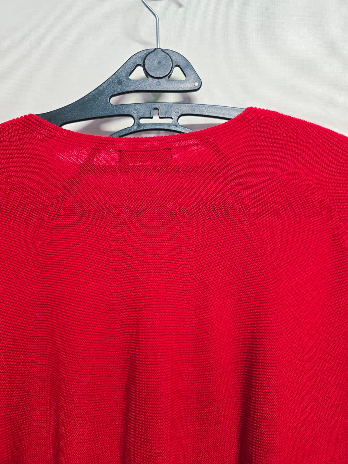 발렌시아 홀가먼트 빨간색 니트66 상품이미지6