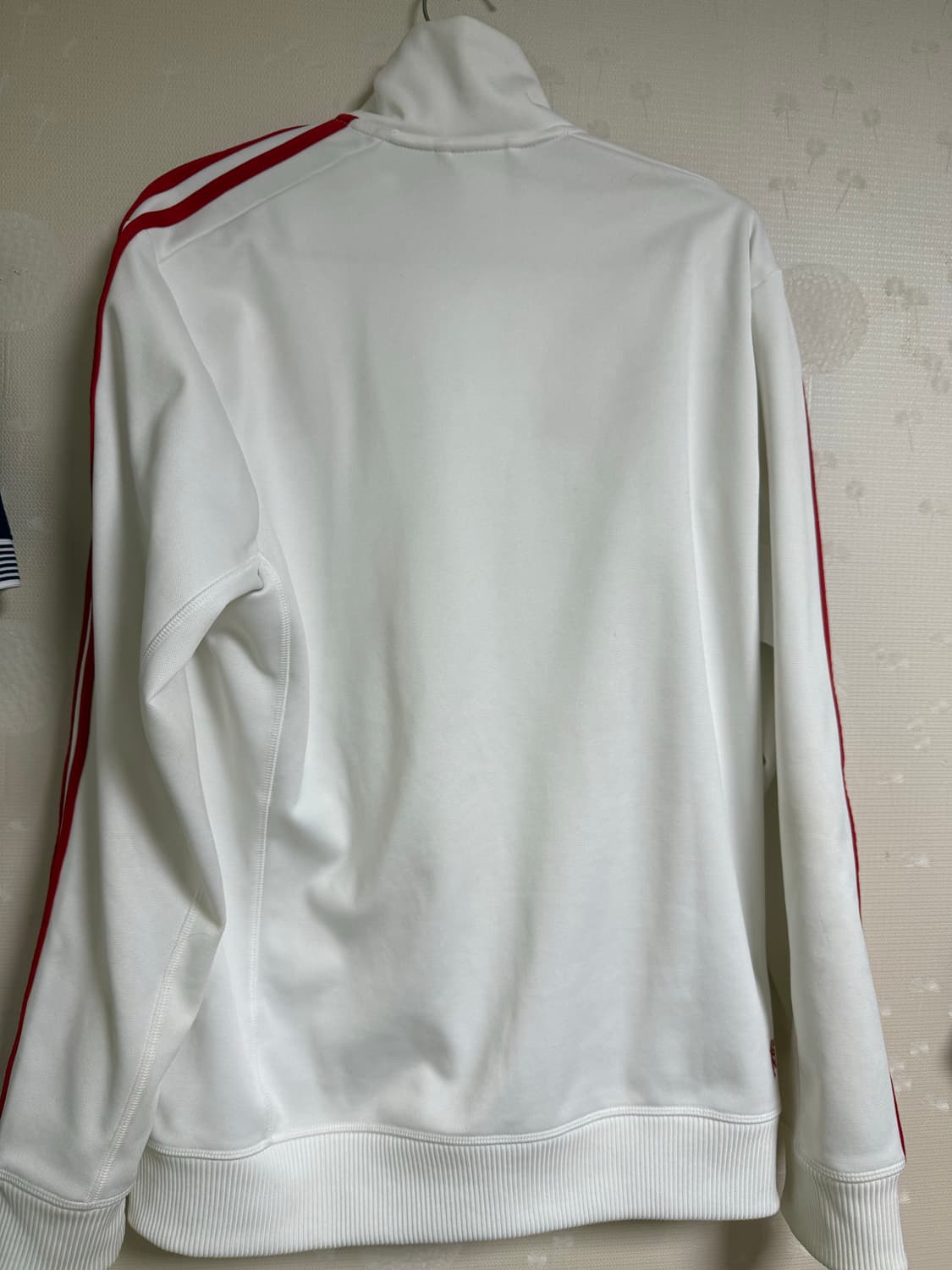 맨유 대장 흰빨 트랙탑 상품이미지2