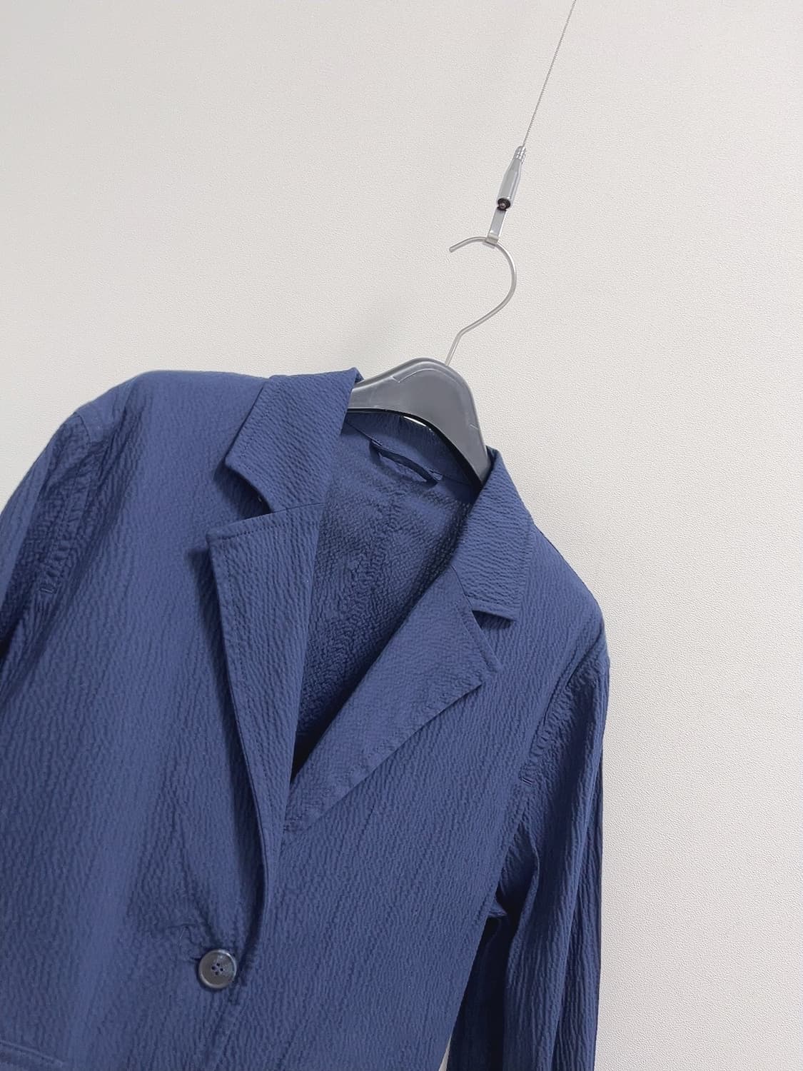 코스 네이비 시어서커 자켓  상품이미지4