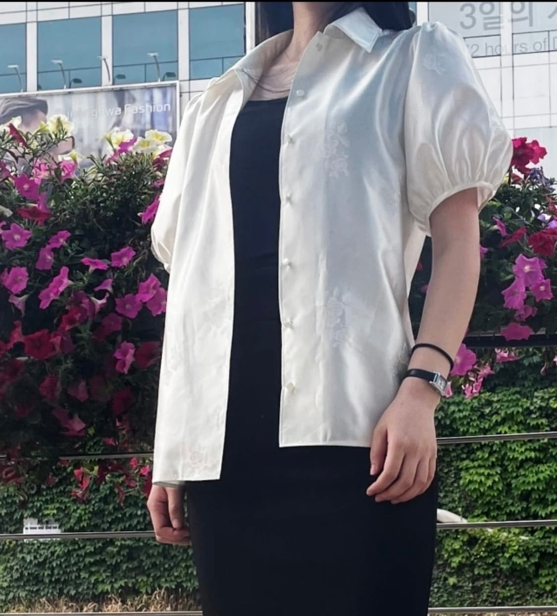 퍼프 반팔 블라우스 셔츠 상품이미지2