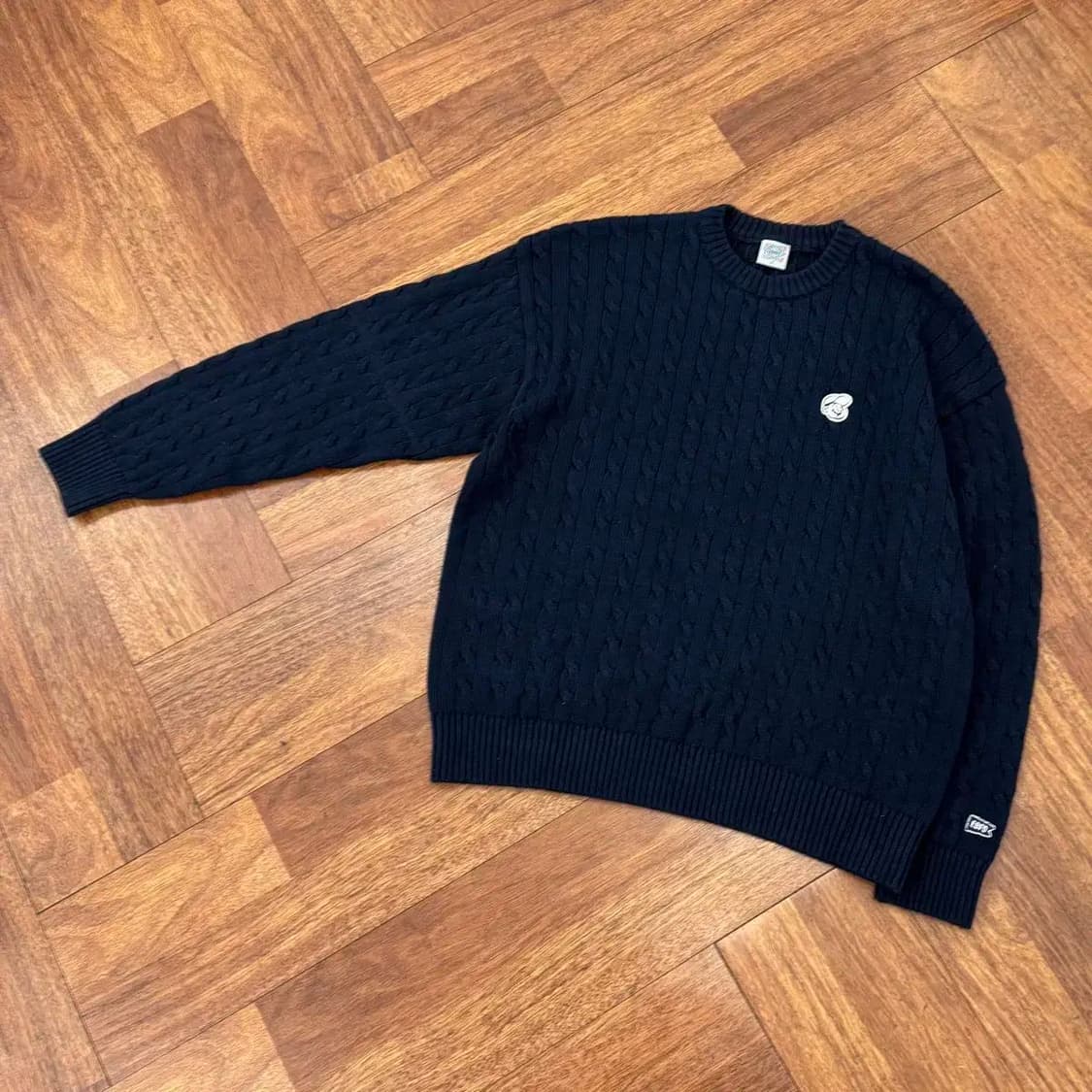 L(105) 이벳필드 케이블 네이비 라운드 니트  상품이미지2