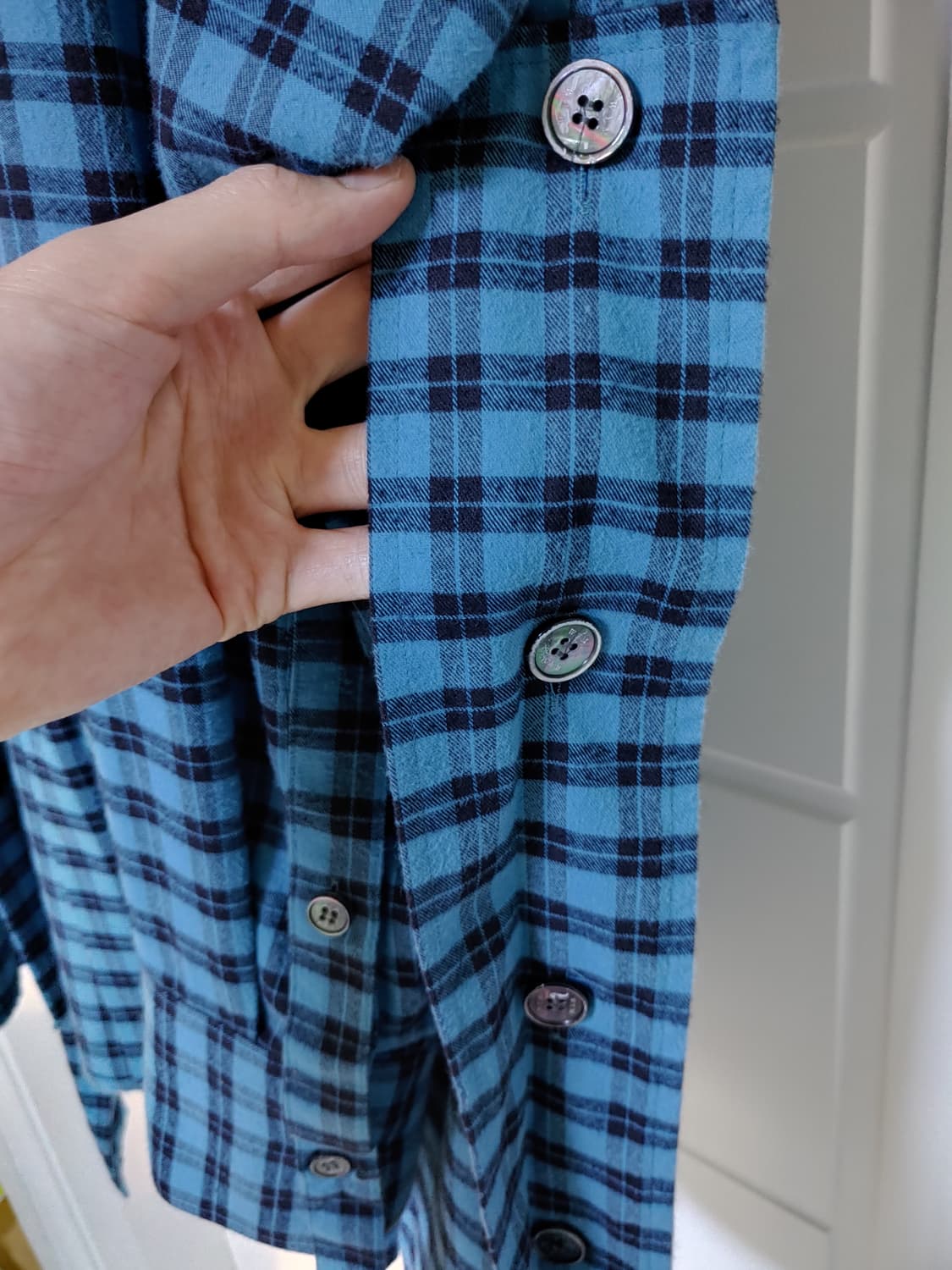 우영미 플란넬 블루체크 러프 셔츠 팝니다 상품이미지3