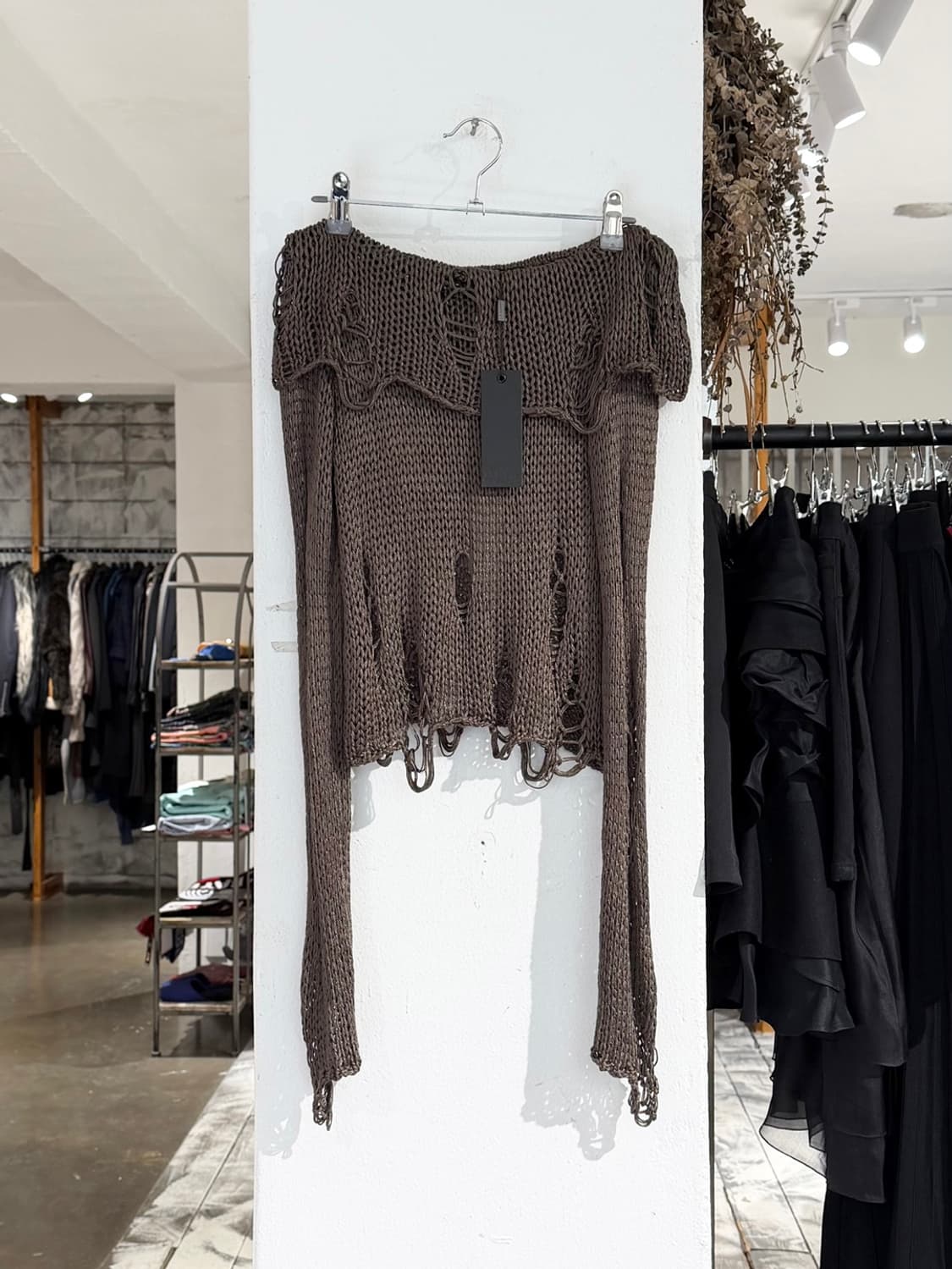 제이디드 런던 카키브라운 디스트로이드 니트 탑 상품이미지1