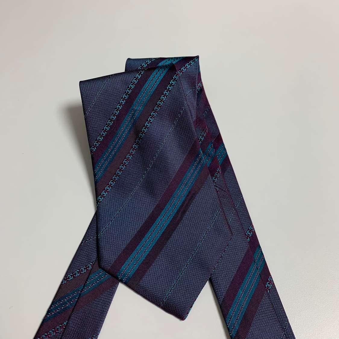 샤넬(CHANEL) 스트라이프 모노그램 명품넥타이 최상급 A 상품이미지9