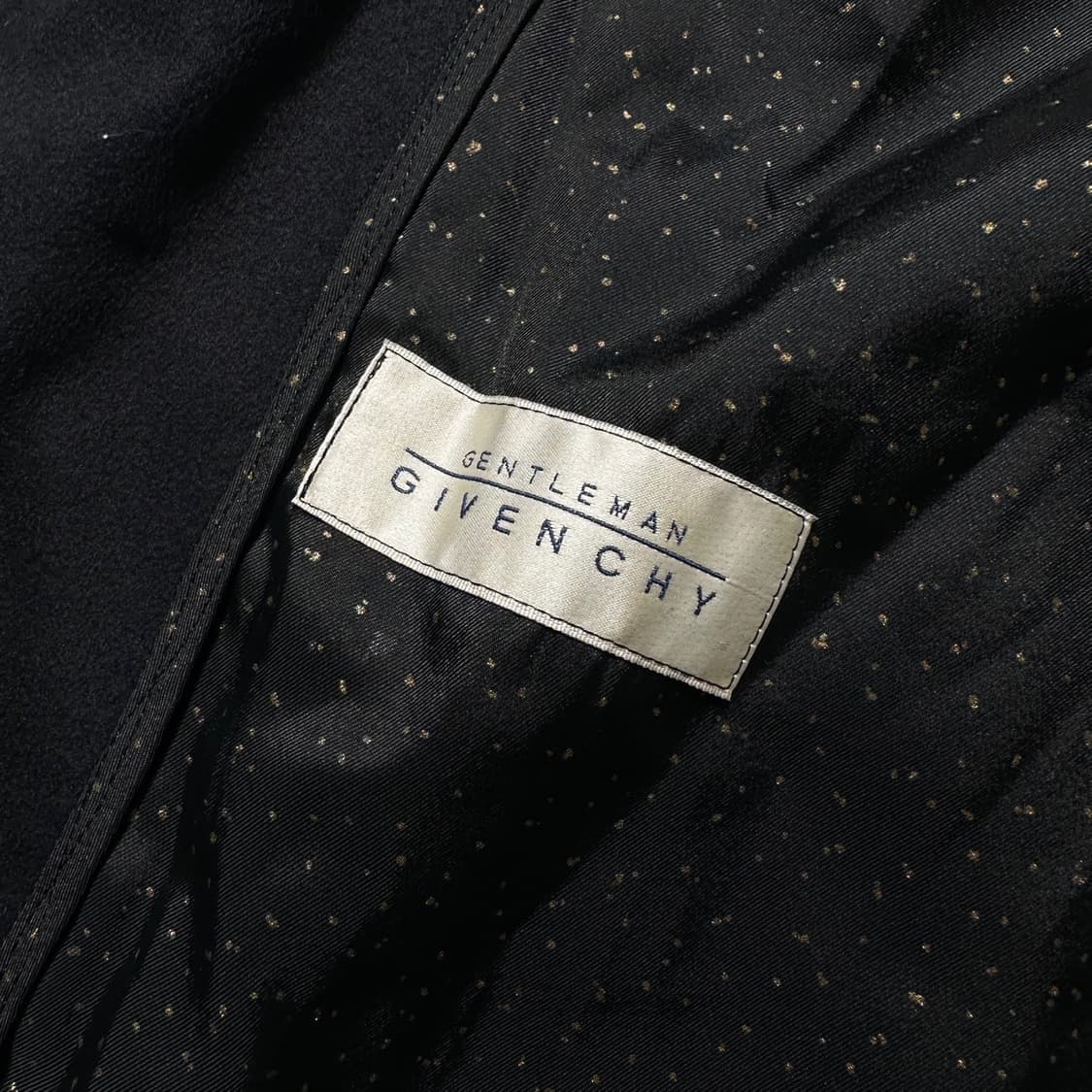 지방시 캐시미어 100% 더블 코트 블랙 상품이미지8