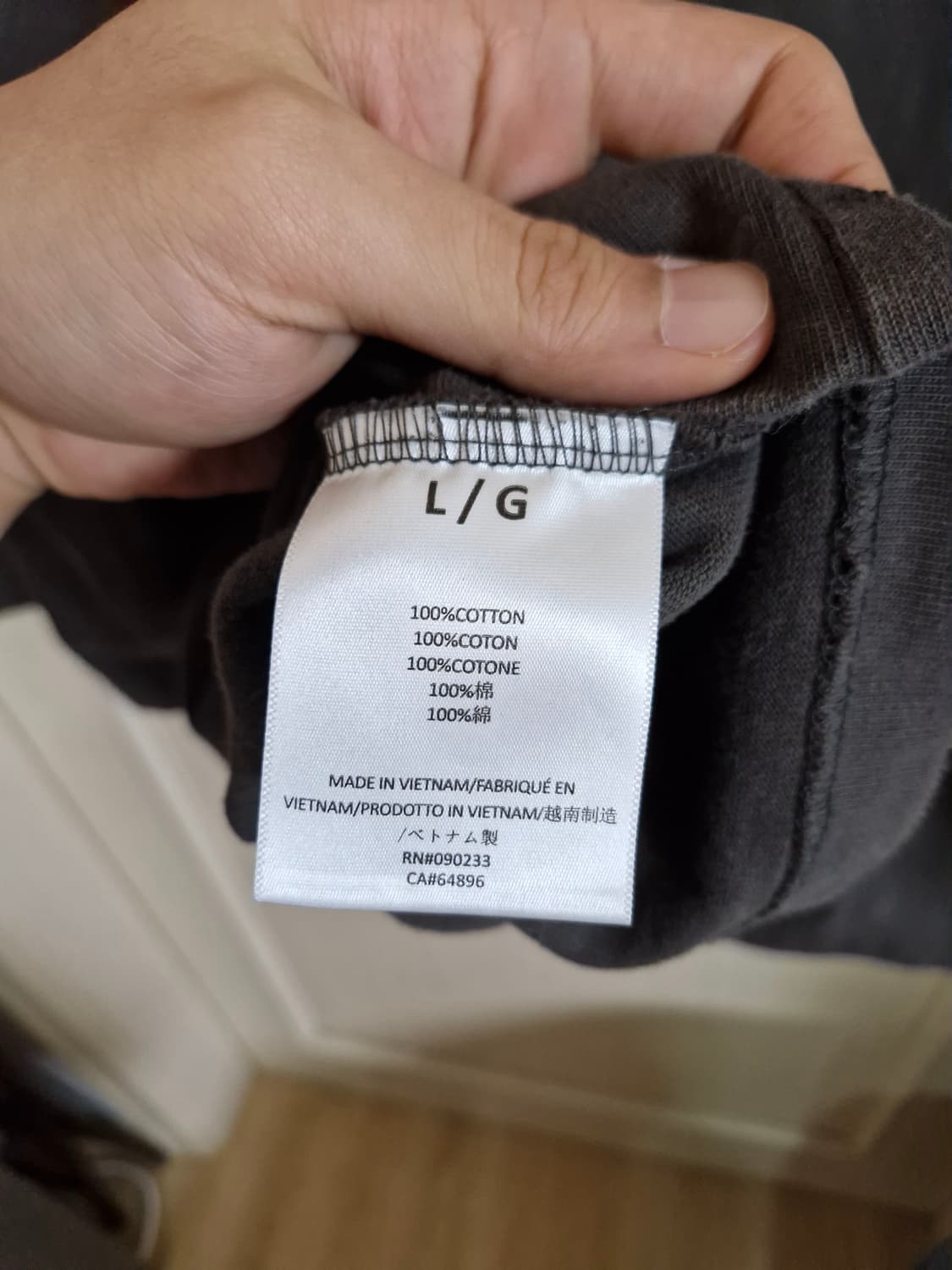 피어오브갓 에센셜 V넥 차콜 L사이즈 상품이미지3